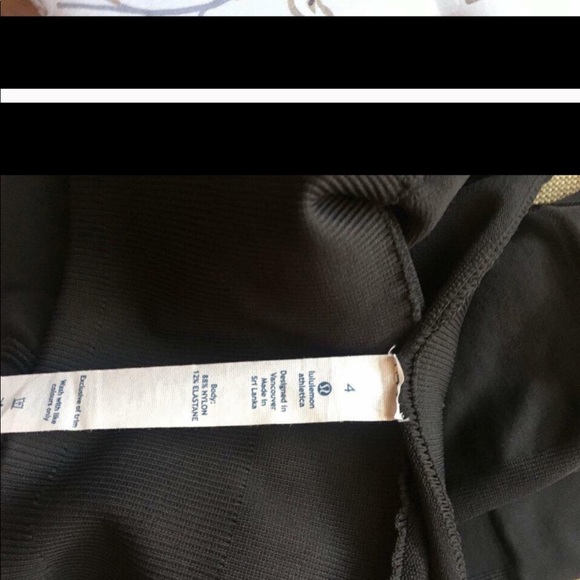 Lululemon size 4 new without tag - Picture 5 of 6